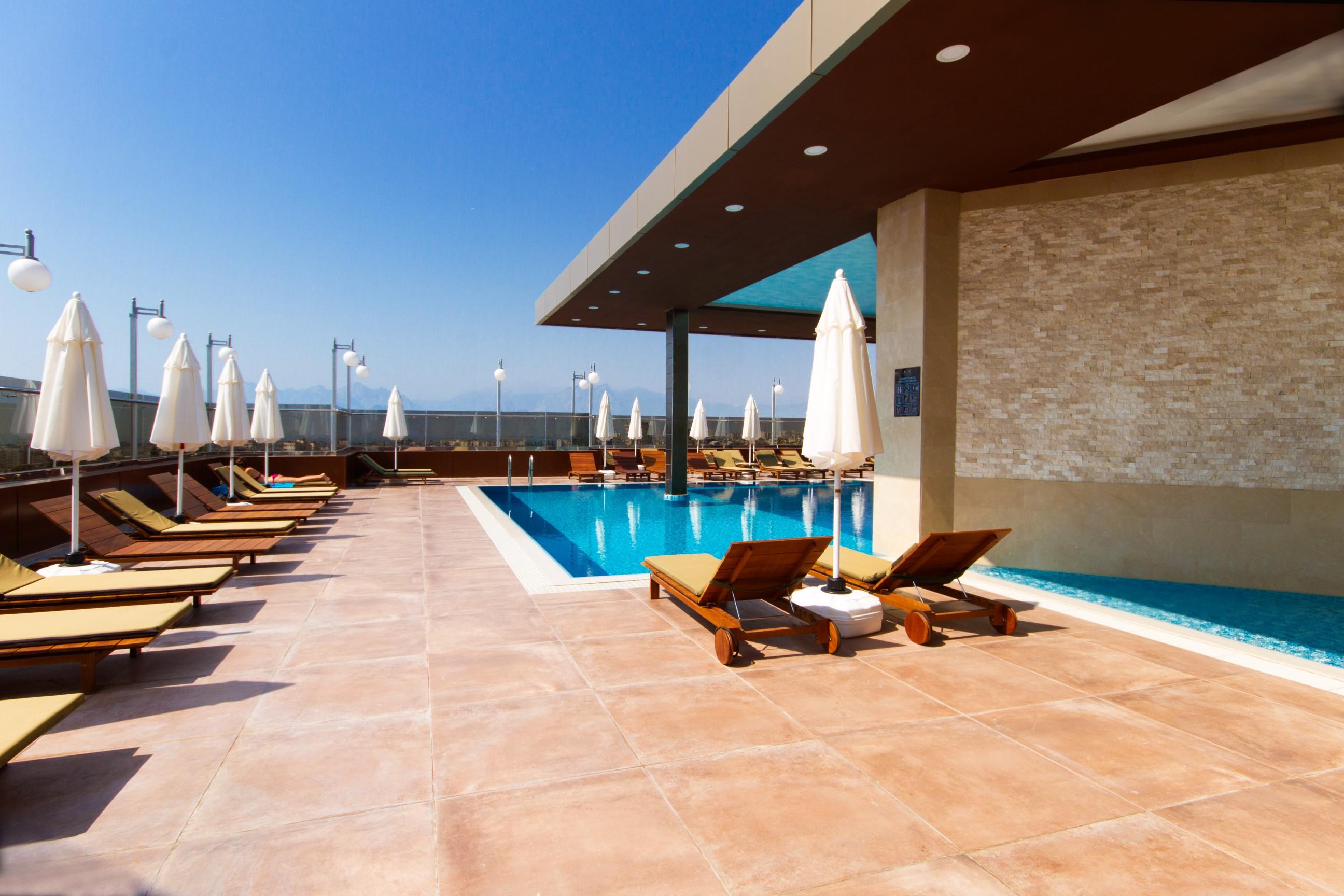 Sky Business Hotel Antalya Bagian luar foto