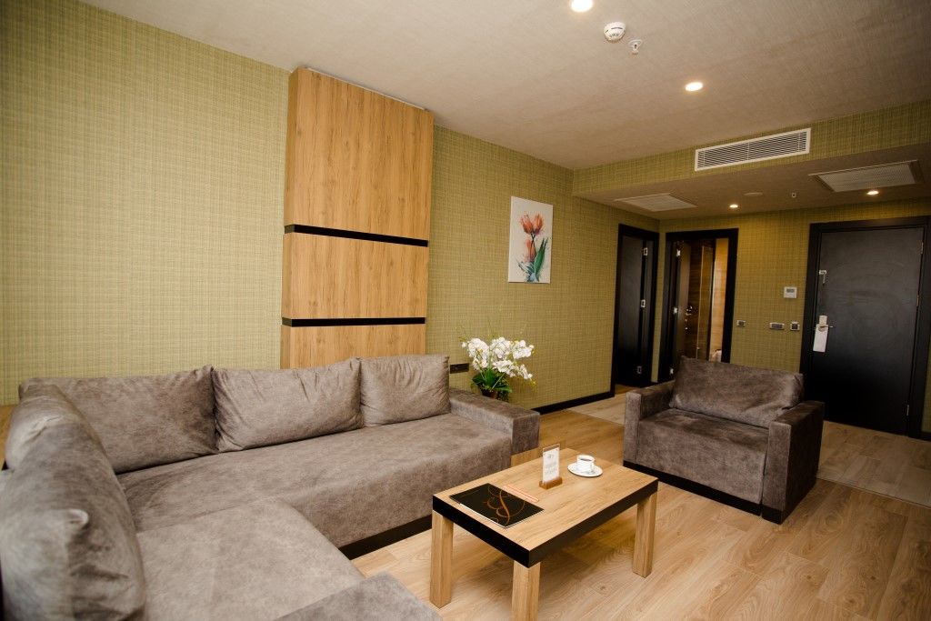 Sky Business Hotel Antalya Bagian luar foto