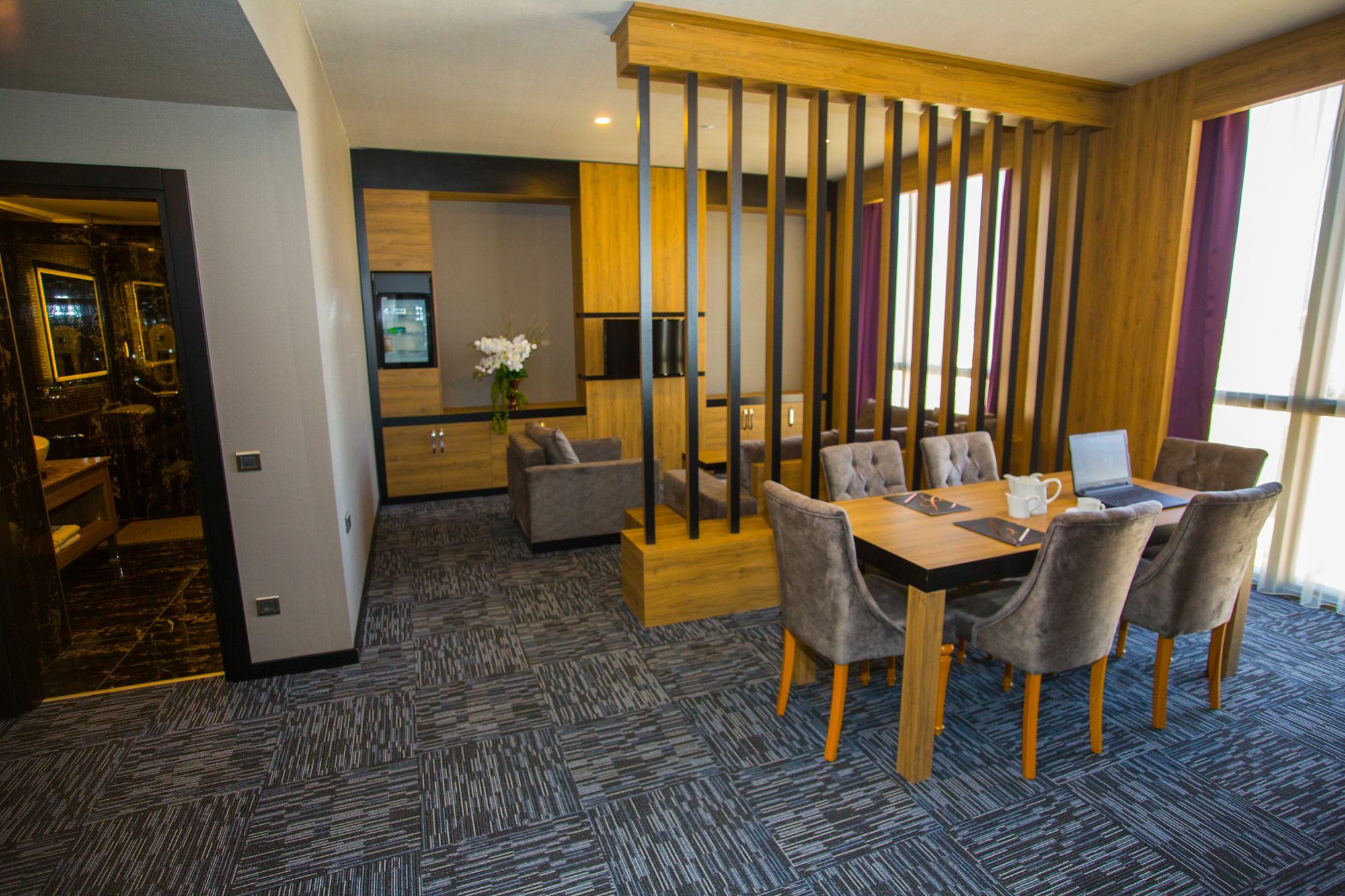 Sky Business Hotel Antalya Bagian luar foto