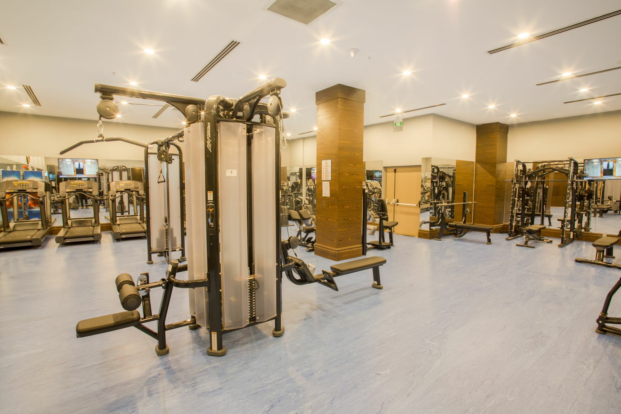 Sky Business Hotel Antalya Bagian luar foto