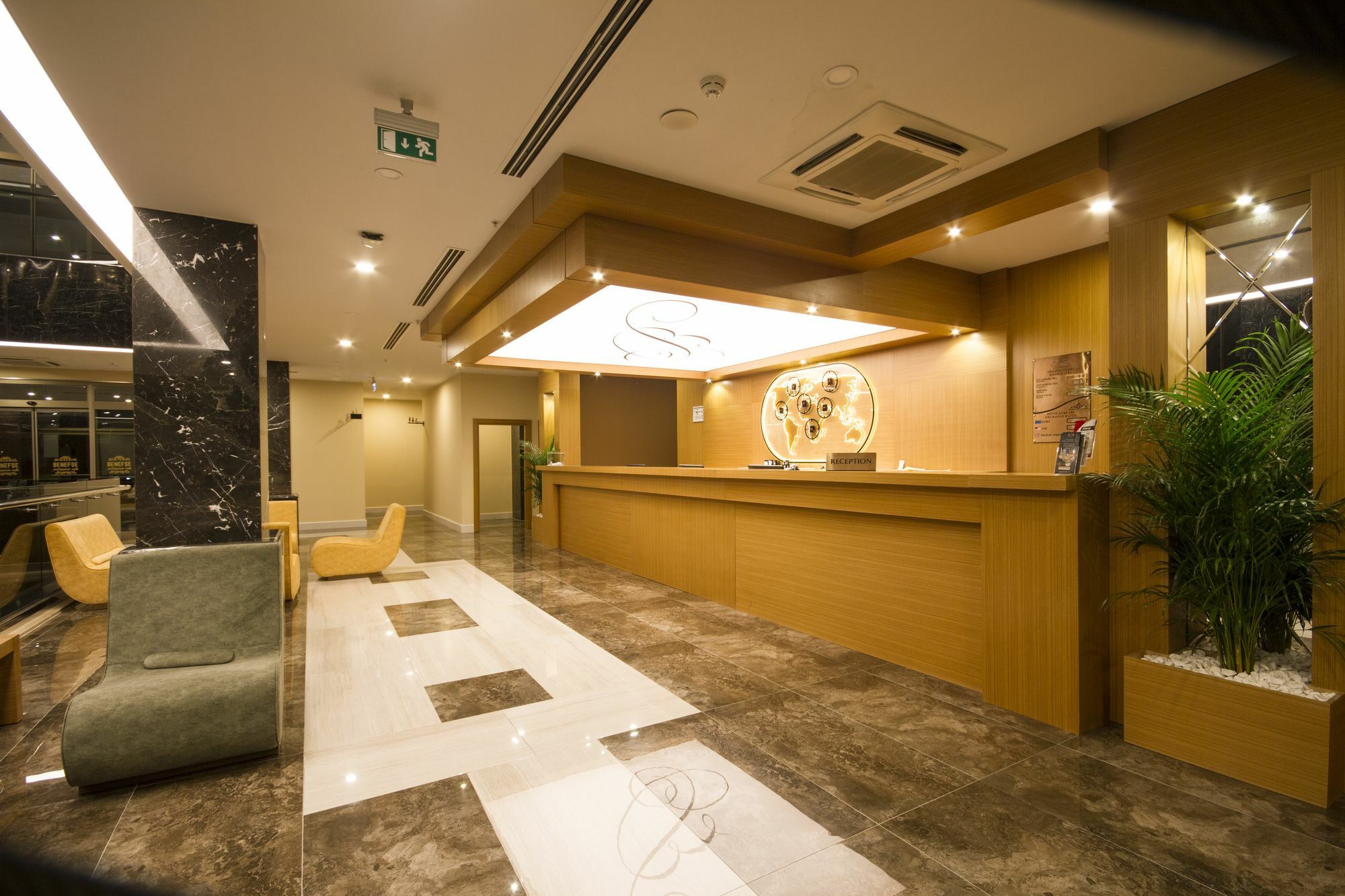 Sky Business Hotel Antalya Bagian luar foto